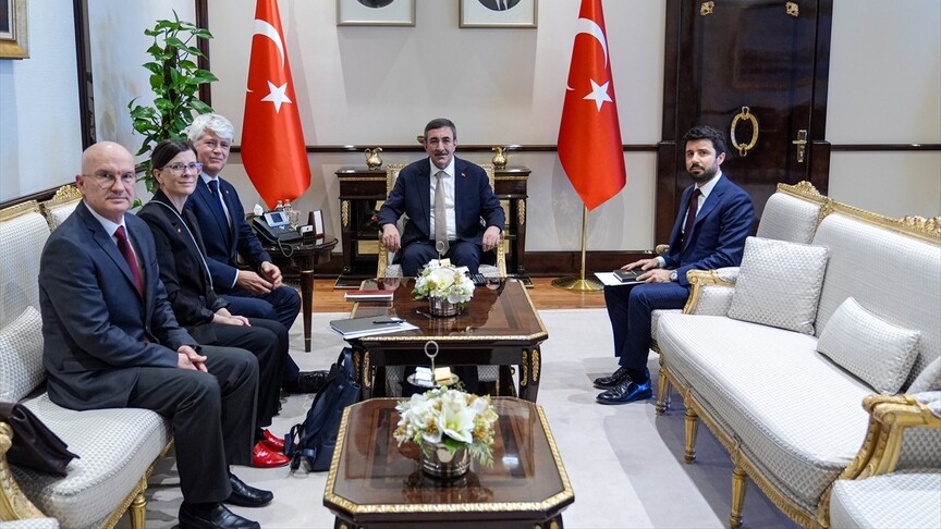 Cumhurbaşkanı Yardımcısı Yılmaz, İsviçre Büyükelçisi'ni Kabul Etti