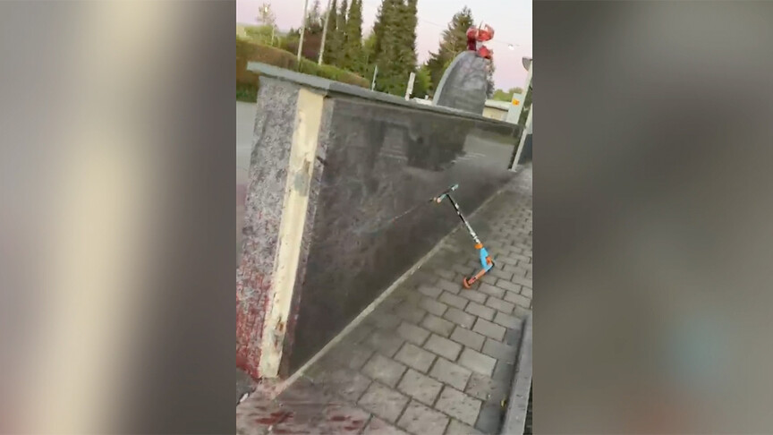 Almanya'da Camiye Yönelik Çirkin Saldırı Gerçekleşti