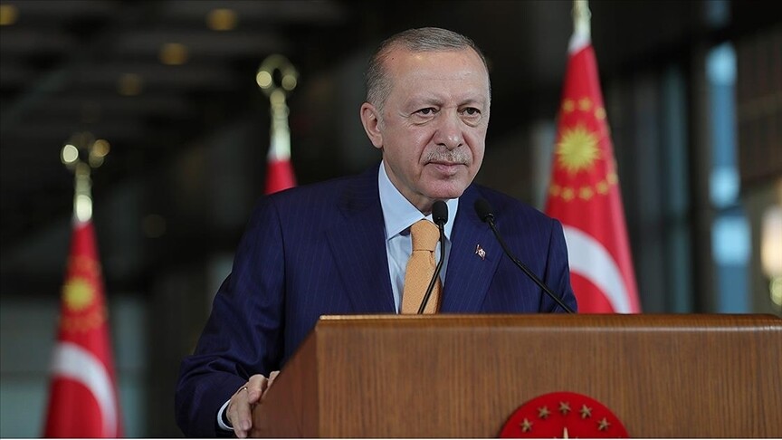 Cumhurbaşkanı Erdoğan, Beşiktaş'ı Hentbolda Kutladı