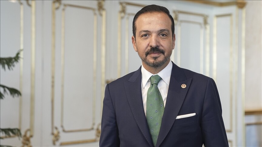 Zorlu'dan 3 Mayıs Türkçülük Günü Mesajı