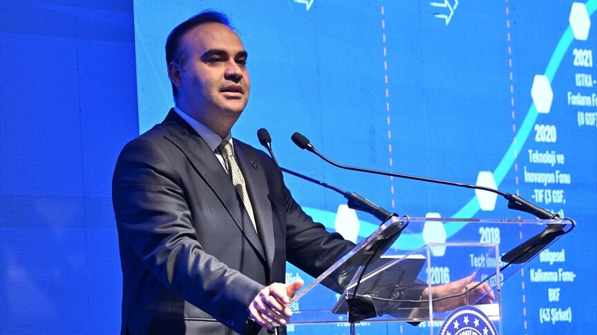 Bakan Kacır: 300 Milyon Dolar Girişim Sermayesi İçin Ayrıldı