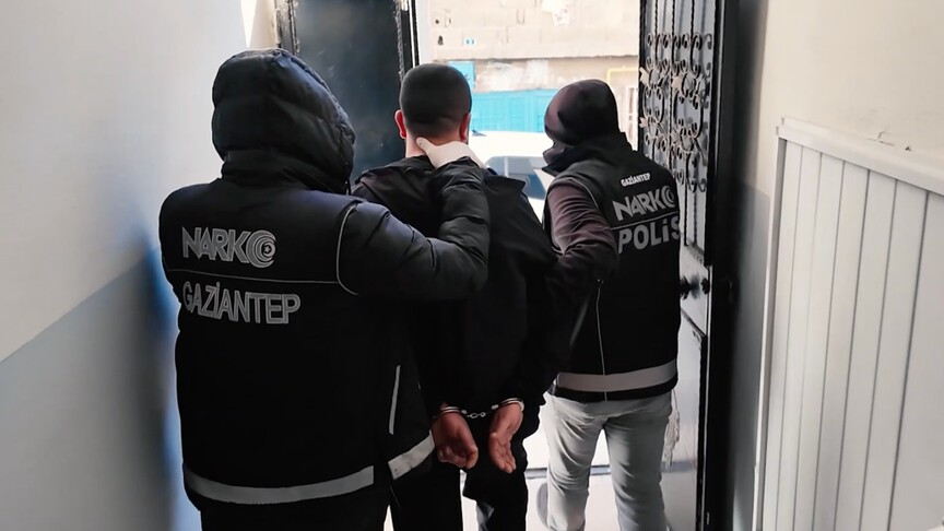 Gaziantep'te 7 ilde Uyuşturucu Operasyonu: 21 Zanlı Yakalandı