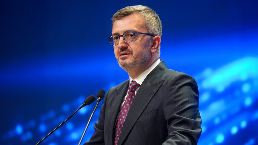 İletişim Başkanı Duran'dan Anlamlı Anneler Günü Mesajı