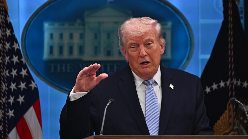 Trump'tan İran'a Zenginleştirilmiş Uranyum Uyarısı