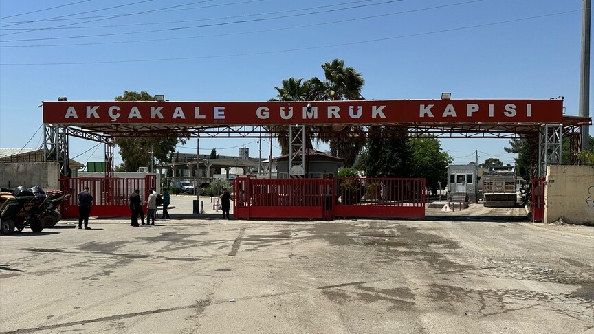 Akçakale Gümrük Kapısı'nda Pasaportlu Geçiş Başlıyor