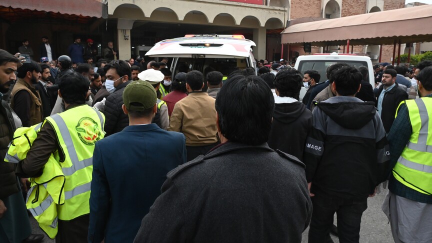 Pakistan'da Pazar Yerinde Meydana Gelen Patlama: 9 Ölü
