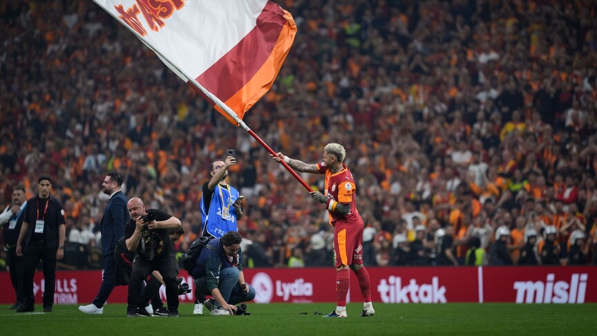 Galatasaray, Avrupa'da Bayern Münih'e Yaklaşıyor
