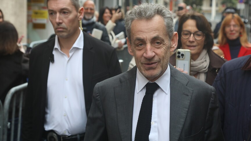 Sarkozy'ye 7 Yıl Hapis Talebi: Libya Davası