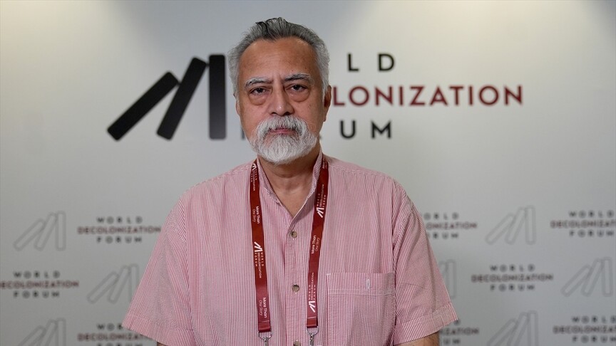 Alatas: Zihnimizi Sömürgecilikten Arındırmalıyız