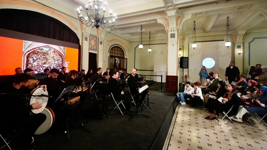 Karaköy Palas'ta Kültür Dolu Bir Gece: 'Şah, ne kuvvet ile geldik Bağdad'a?'