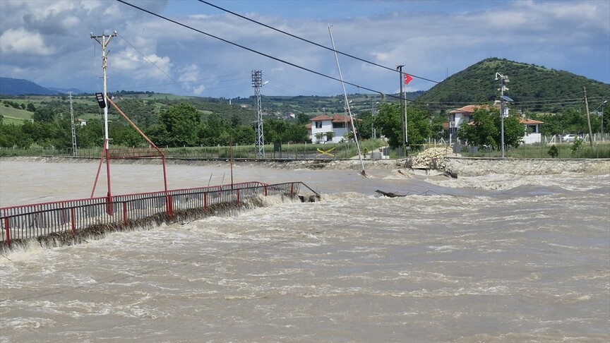 Tokat Erbaa'da Taşkın Tarım Arazilerini Vurdu