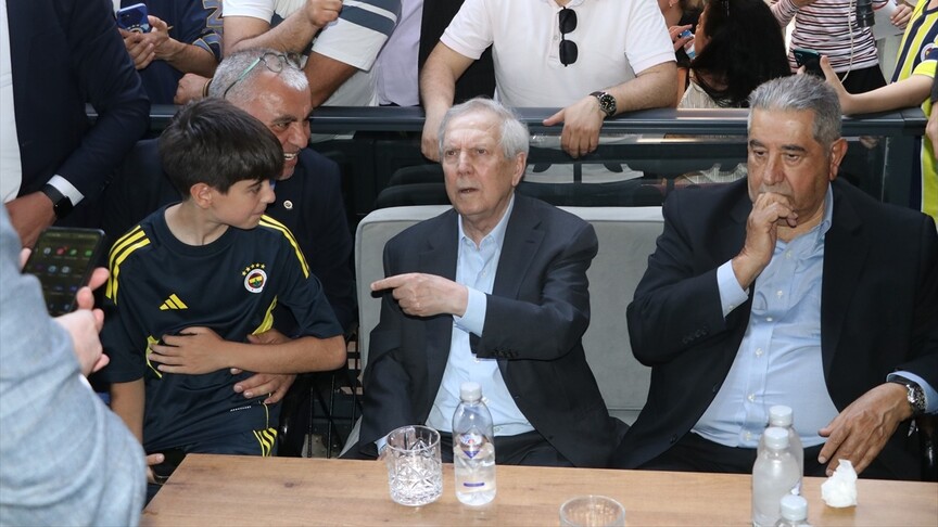 Aziz Yıldırım, Yalova'da Fenerbahçe Taraftarlarıyla Buluştu