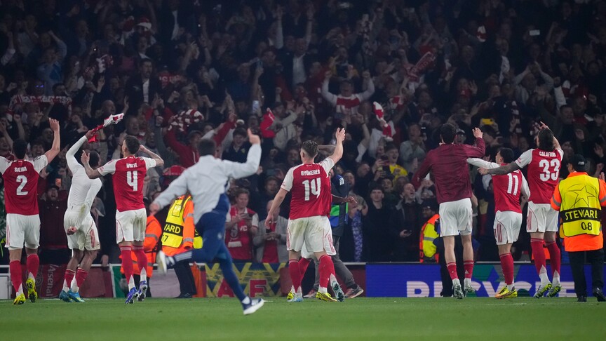 Arsenal, 22 Yıl Sonra Premier Lig Şampiyonu Oldu