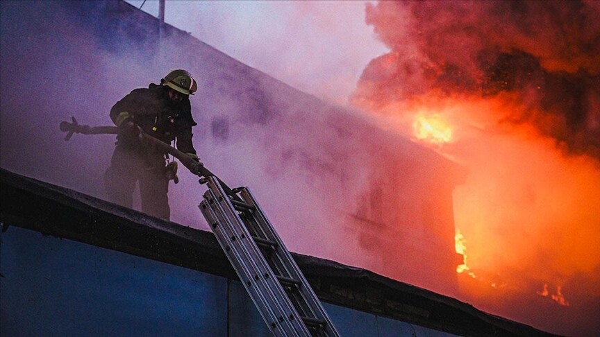 Ukrayna'nın Luhansk Bölgesinde İHA Saldırısı: 4 Ölü