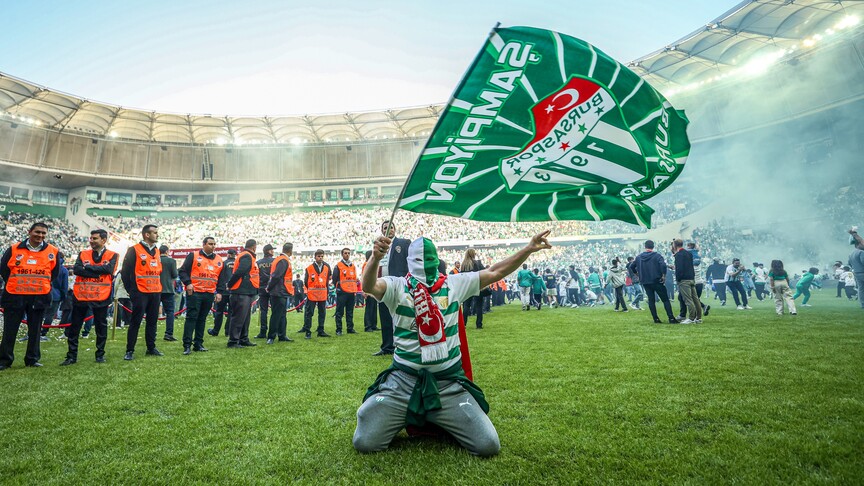 Profesyonel Futbol Ligi Düşüş ve Çıkışlar 2025-26 Dönemi