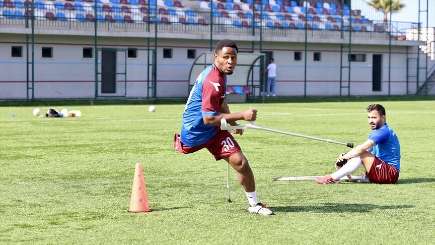 Futbol ile Hayata Dönüş: Bacağını Kaybeden Fungula'nın Hikayesi
