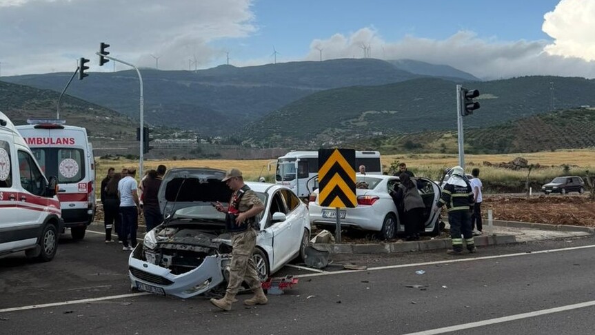 Kurban Bayramı'nda 70 Kişi Trafik Kazalarında Hayatını Kaybetti