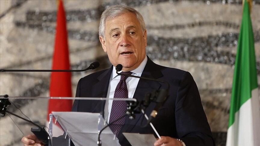 Tajani: ABD, İsrail'in Durması İçin Etkili Olmalı