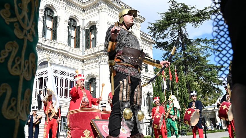 Milli Saraylar'da Mehter Marşı Coşkusu Eylül'e Kadar Sürecek