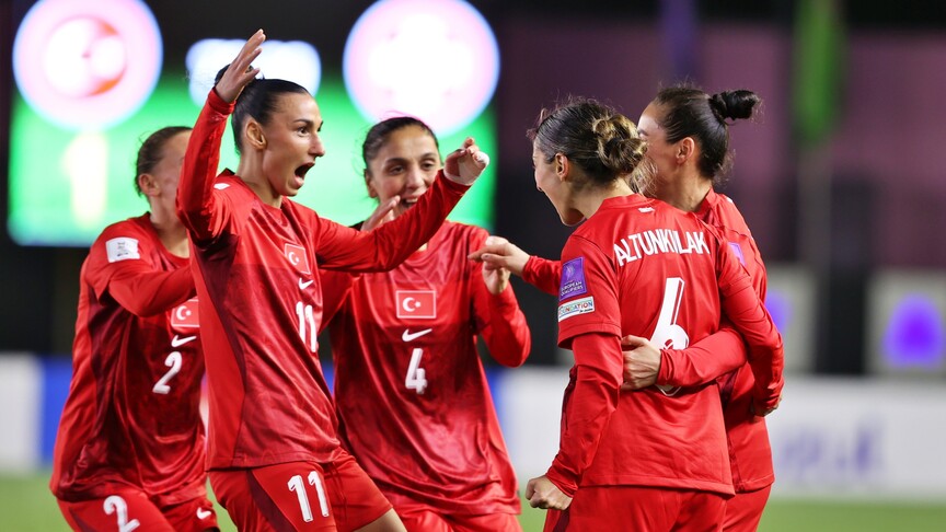 A Milli Kadın Futbol Takımı, Kuzey İrlanda ile Mücadele Ediyor