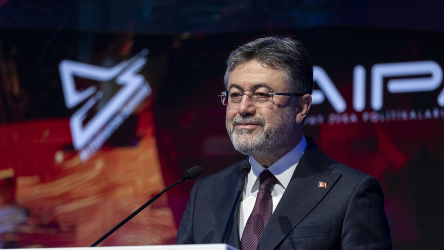 Bakan Yumaklı: Tarımda Yapay Zeka ve İHA Teknolojileri Entegre Ediliyor