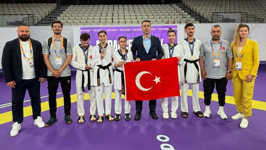 Milli Tekvandocular Almanya'da 17 Madalya Kazandı