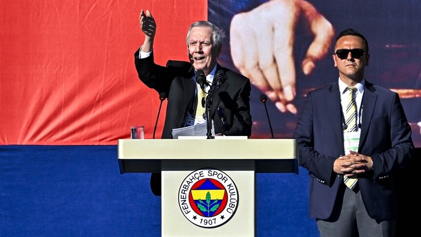Aziz Yıldırım: Fenerbahçe ve Sizlerle Varım
