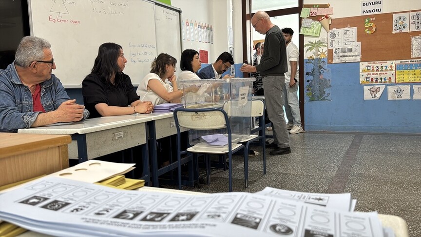 Ara Seçimler: 6 Beldede Vatandaşlar Sandık Başında