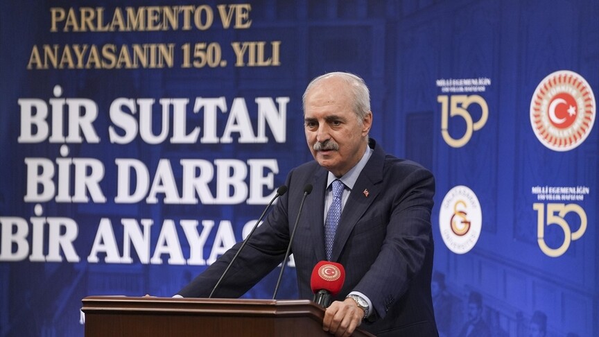 Kurtulmuş: Türkiye Yeni Anayasa Yapma Yeteneğine Sahip
