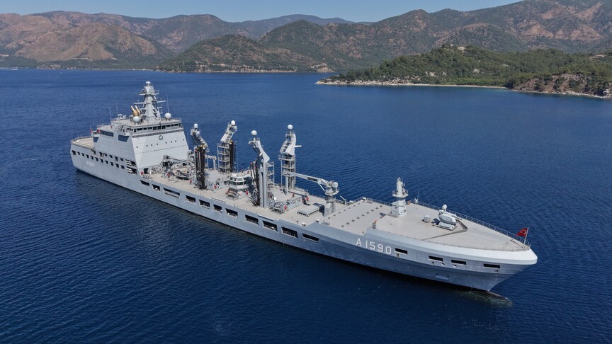 TCG Derya, Denizkurdu Tatbikatı'nda Lojistik Gücünü Gösterdi