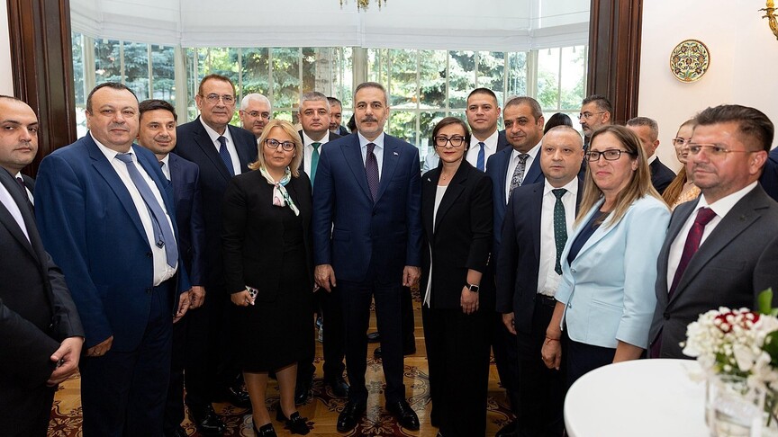 Bakan Fidan, Bulgaristan'daki Türk İş İnsanlarıyla Görüştü