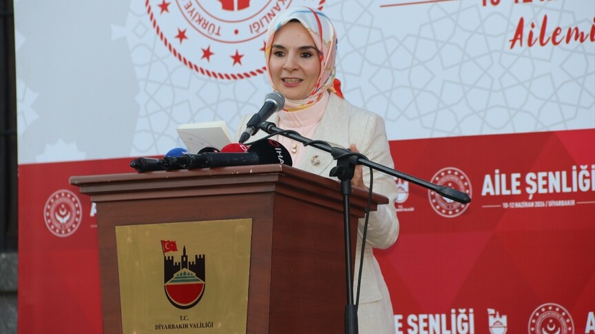 Bakan Göktaş’tan Evlilik Kredisi Müjdesi