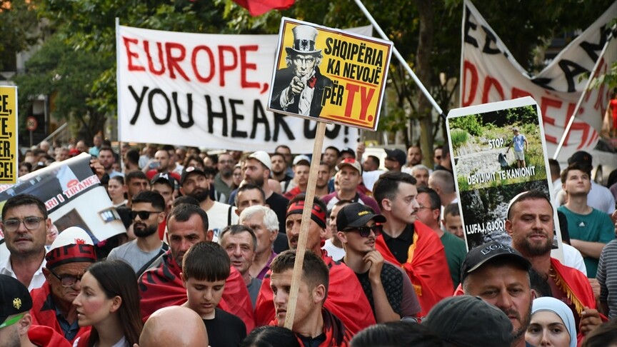 Zvernec'teki Turizm Projesine Karşı Protestolar 19. Gününde