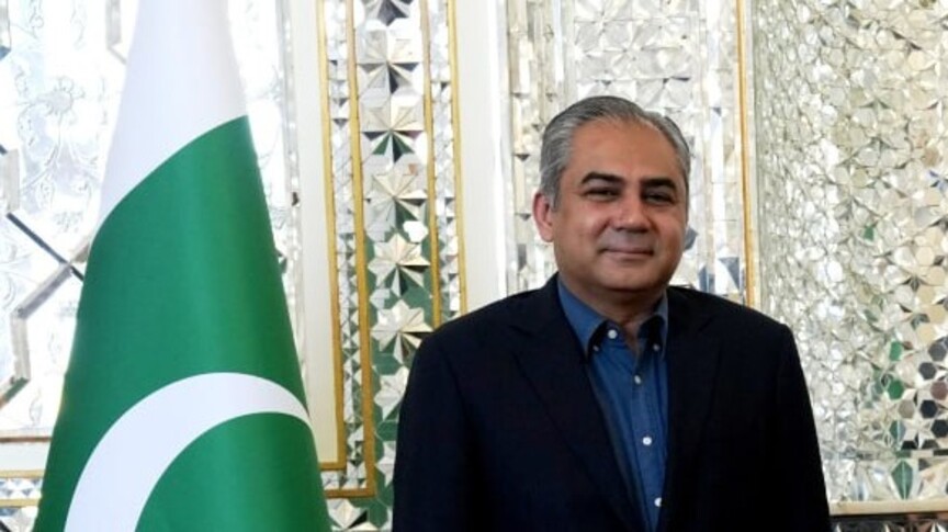 Pakistan İçişleri Bakanı İran’da ABD ile Müzakere İçin Bulundu