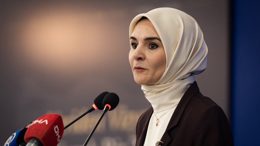 Aileyi Değersizleştiren Kültüre Karşı Sosyal Bilinç Geliştirilmeli