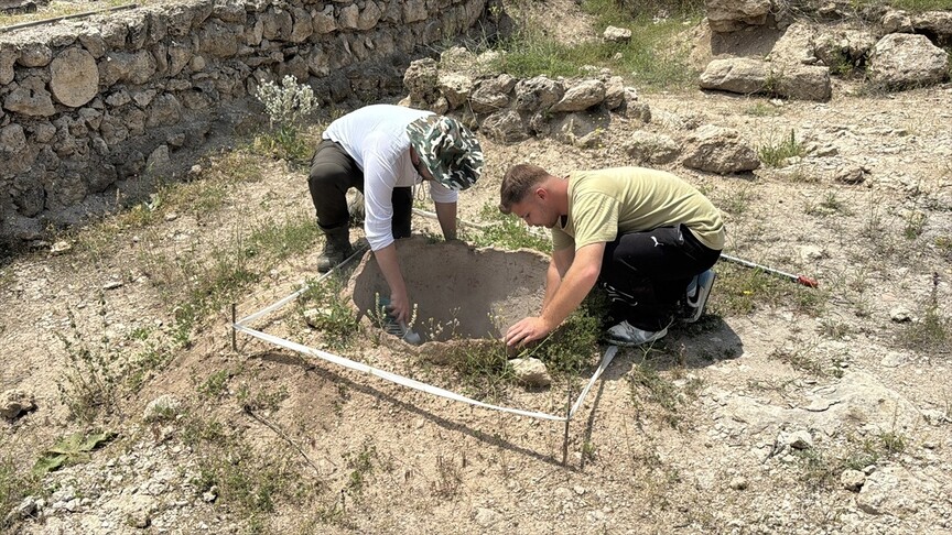 Karabük'teki 1750 Yıllık Antik Mezar Keşfi