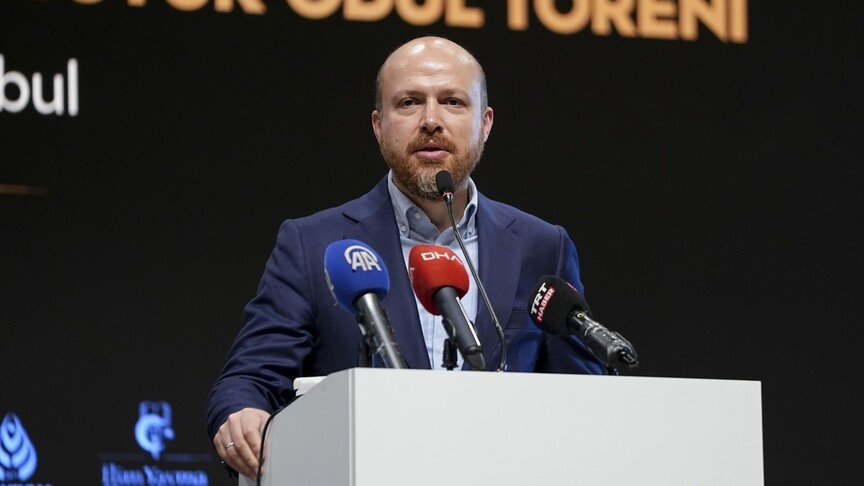 Bilal Erdoğan'dan Peygamber Temalı Yapay Zeka Projesine Destek