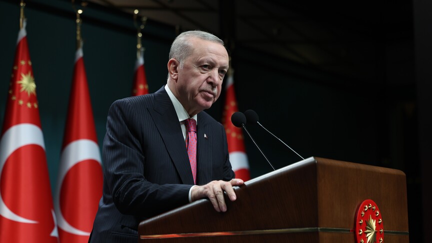 Cumhurbaşkanı Erdoğan, Pezeşkiyan ve Zeydi ile Görüştü