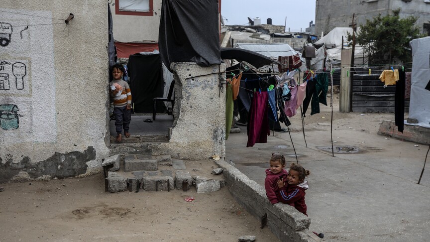 Gazze'deki 1,7 Milyon Yerinden Edilen Birey için Korkunç Koşullar