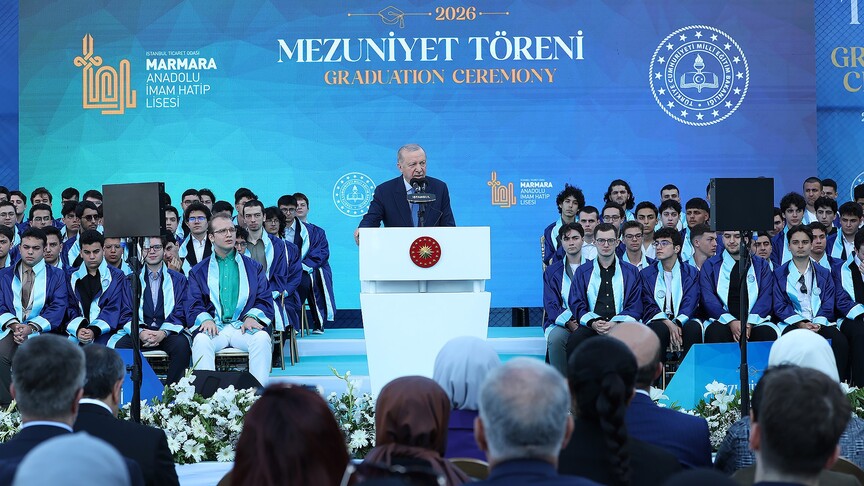 Cumhurbaşkanı Erdoğan, İTO İmam Hatip Lisesi Mezuniyetine Katıldı