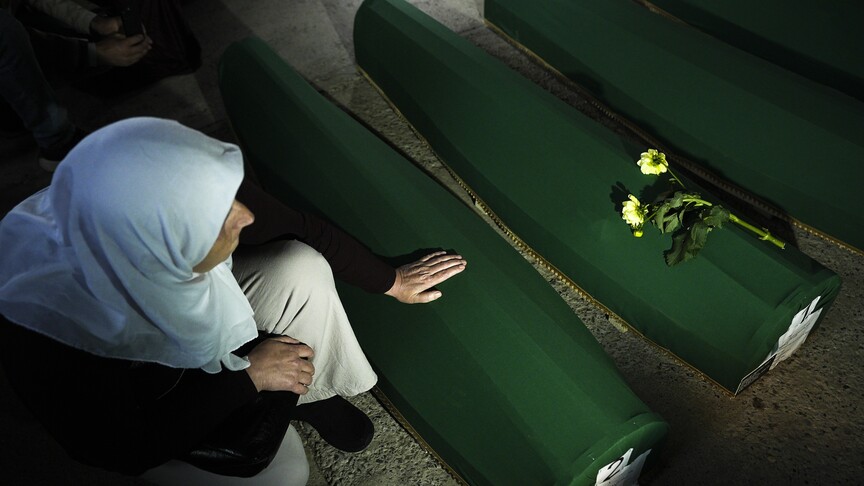 Srebrenitsa Soykırımı Anma Törenleri: 10 Kurban Toprağa Verilecek