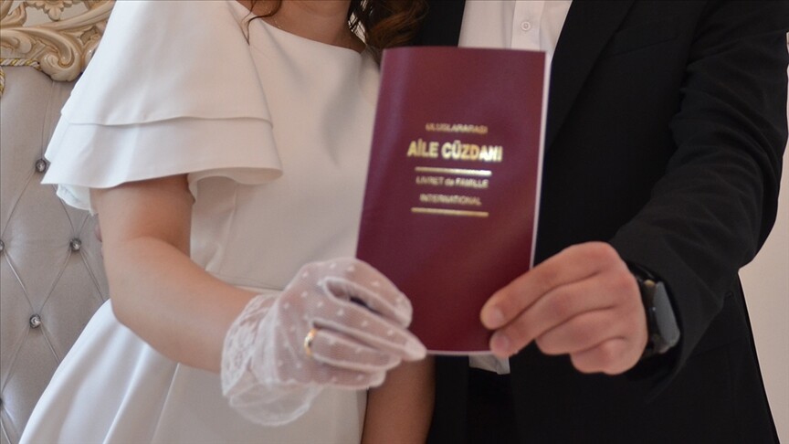 Evlenecek Gençler Projesi'ne 285 Bin Başvuru Gelmiş