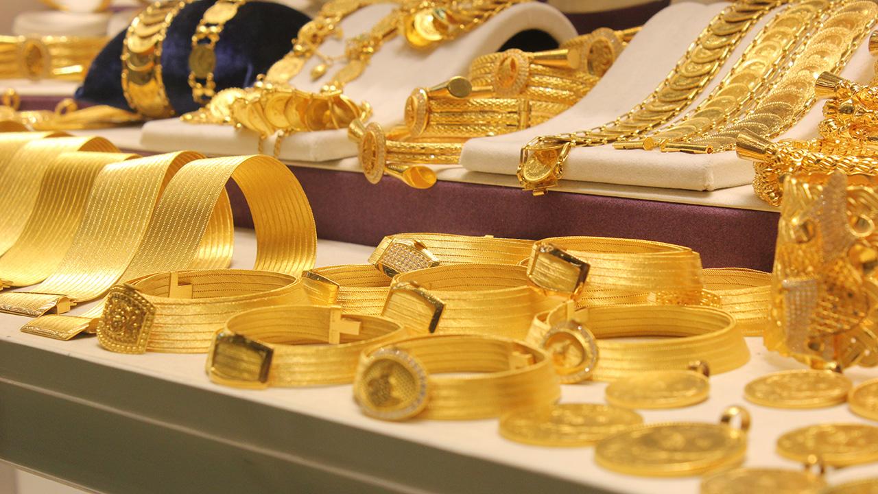 Altın Fiyatları Güne Düşüşle Başladı: Gram Altın 6 Bin 690 TL