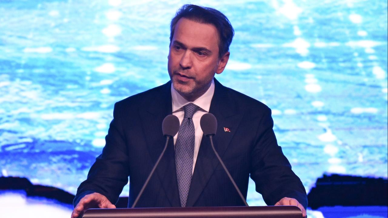 Bakan Bayraktar: Türkiye ve Azerbaycan Avrupa'nın Enerji Güvencesi