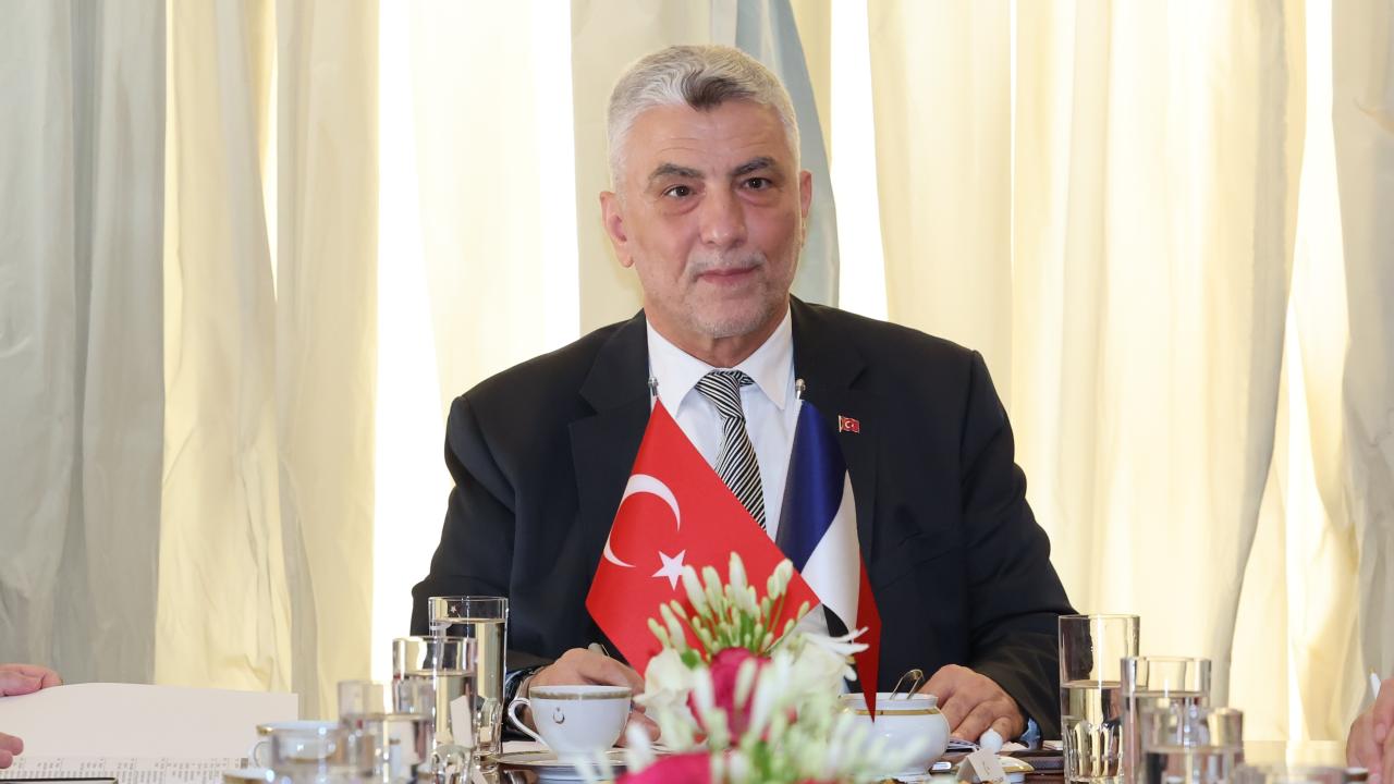 Bakan Bolat: Türkiye-Fransa Ticaret Hedefi 30 Milyar Dolar
