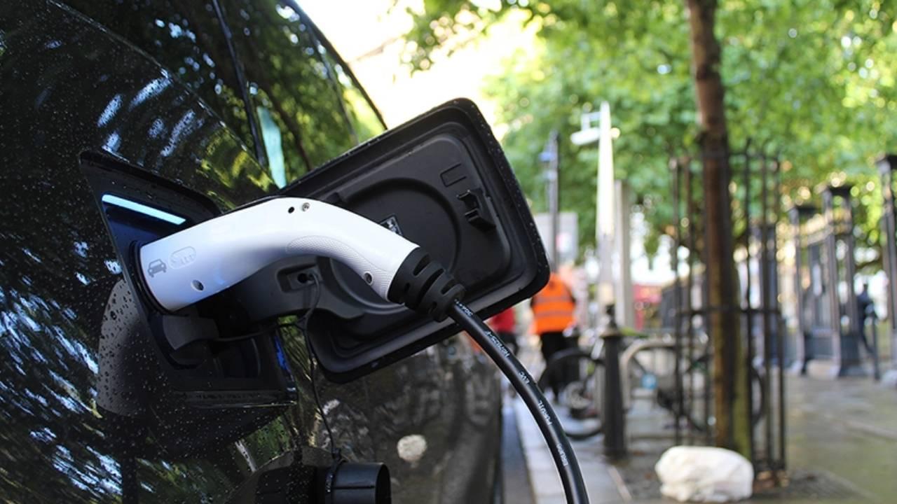 2026'nın İlk Çeyreğinde Elektrikli Araç Satışları Yükselişte