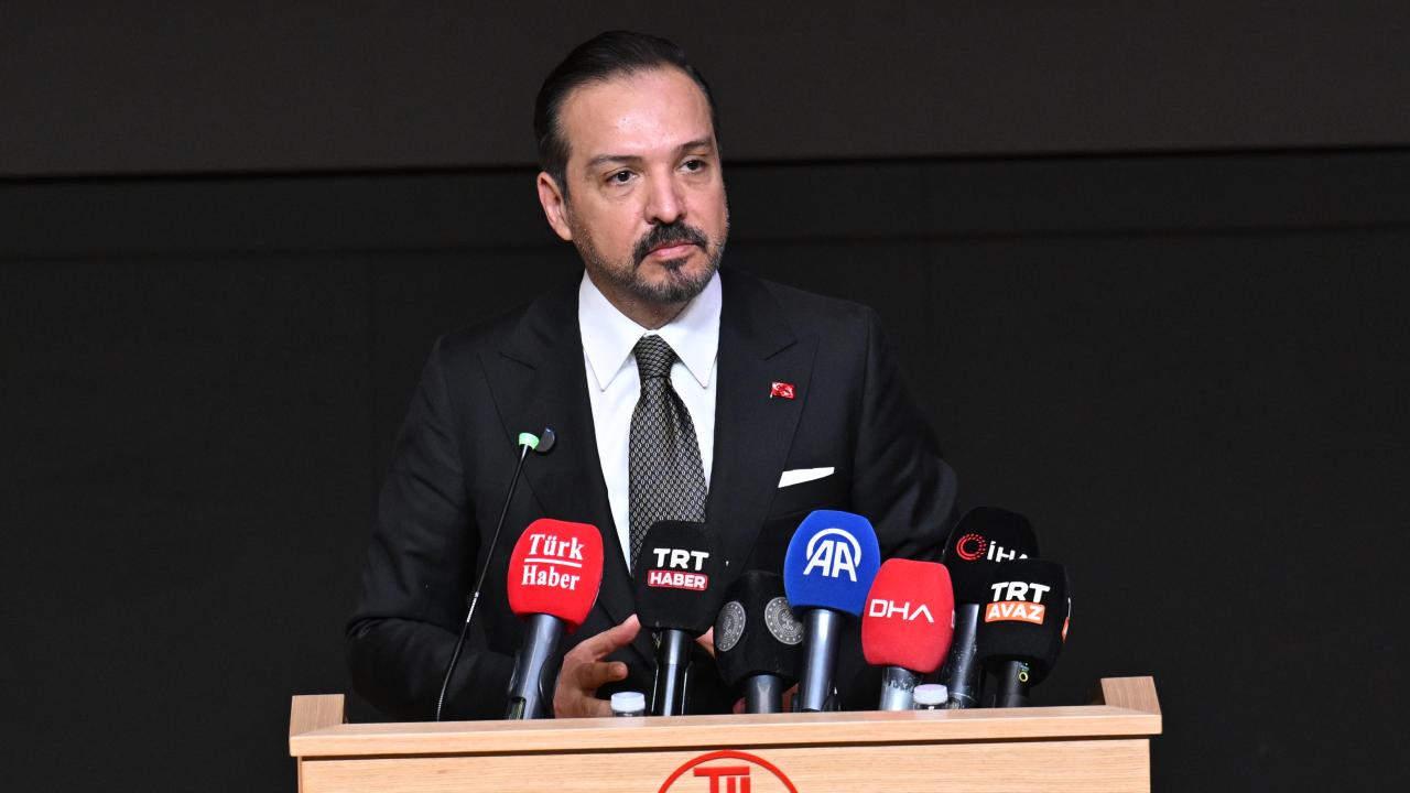 Kürşad Zorlu: Türk Dili Birliğimizin Temel Taşıdır